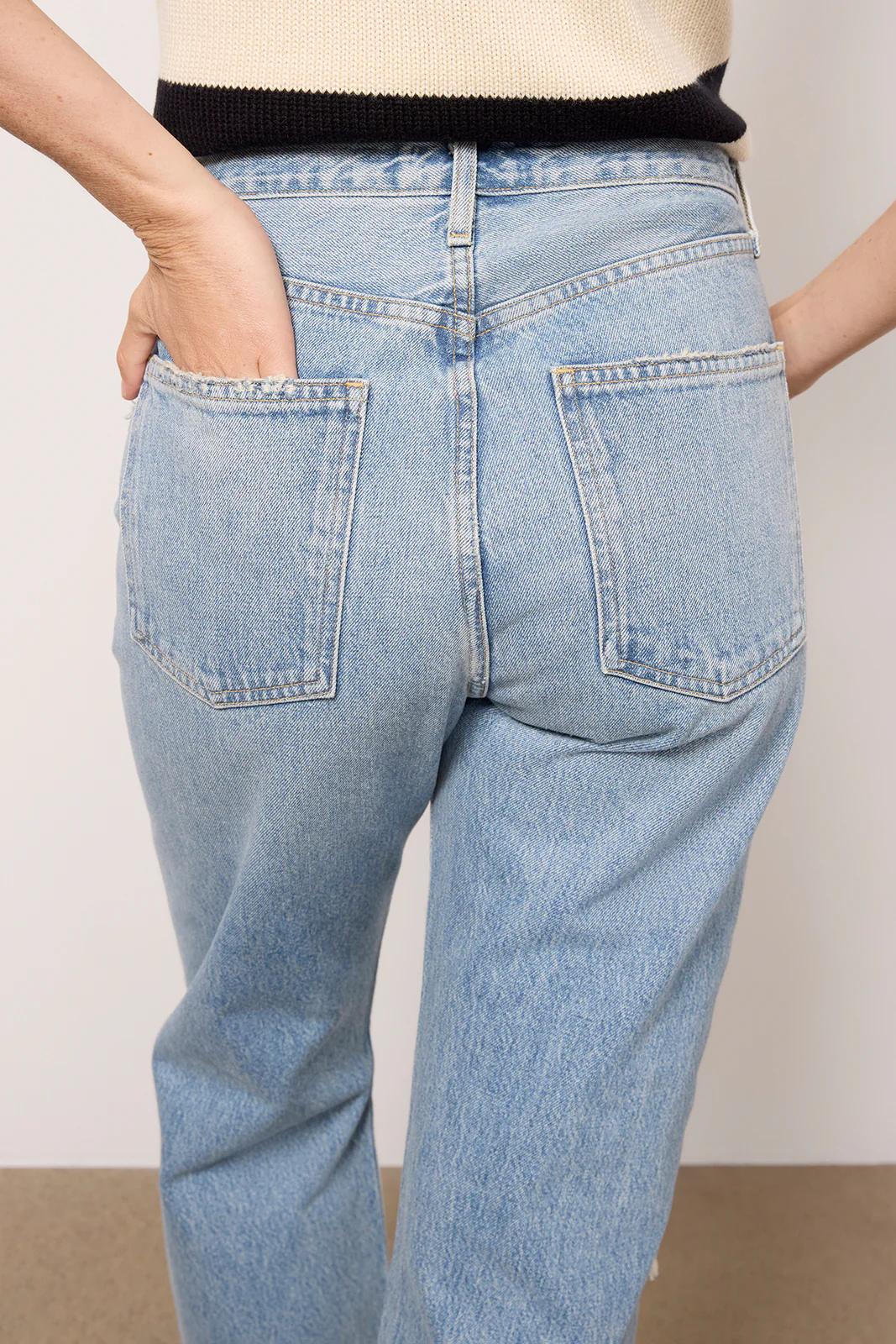 90s Jean - Image 4