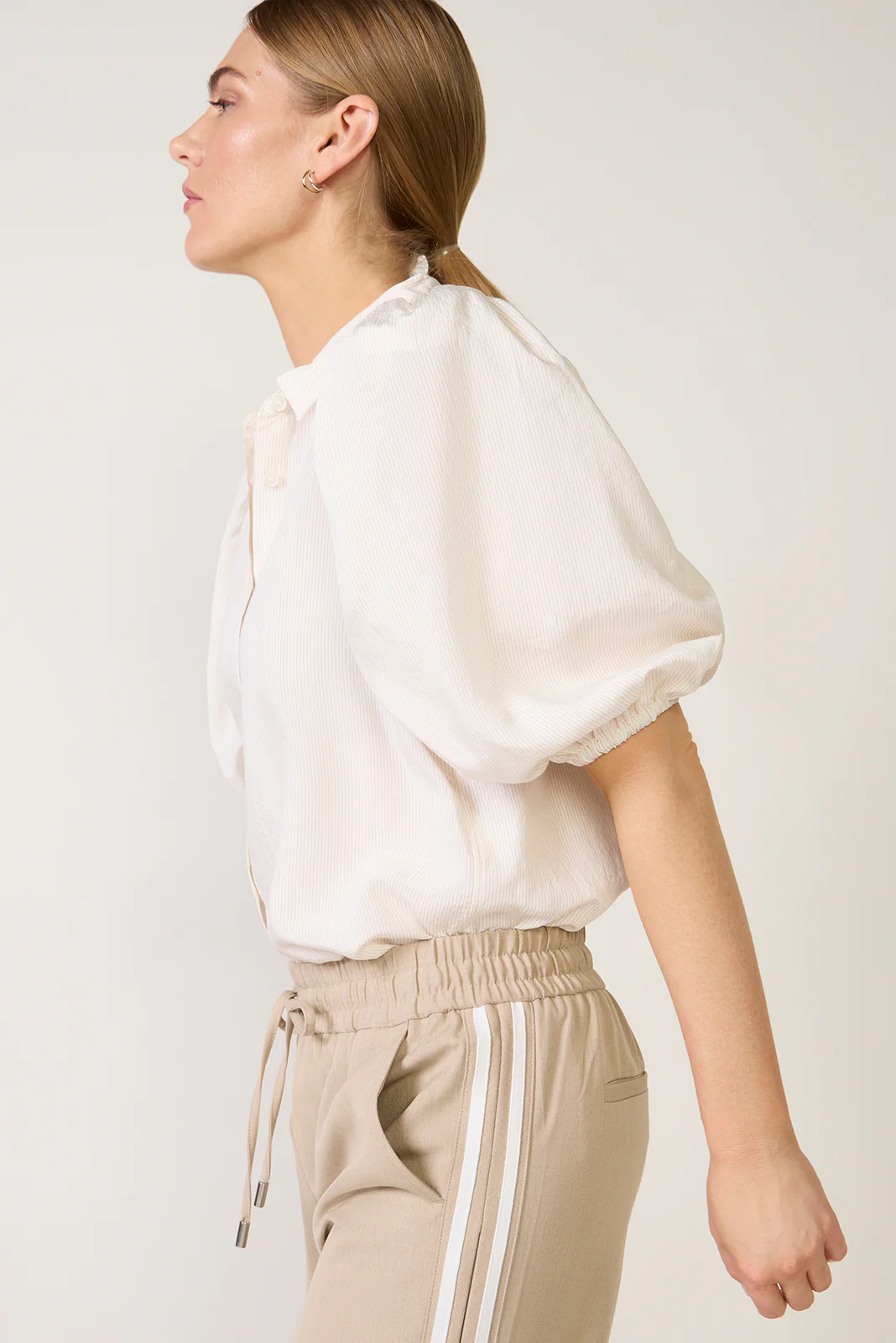 Anya Puff Sleeve Blouse - Image 3