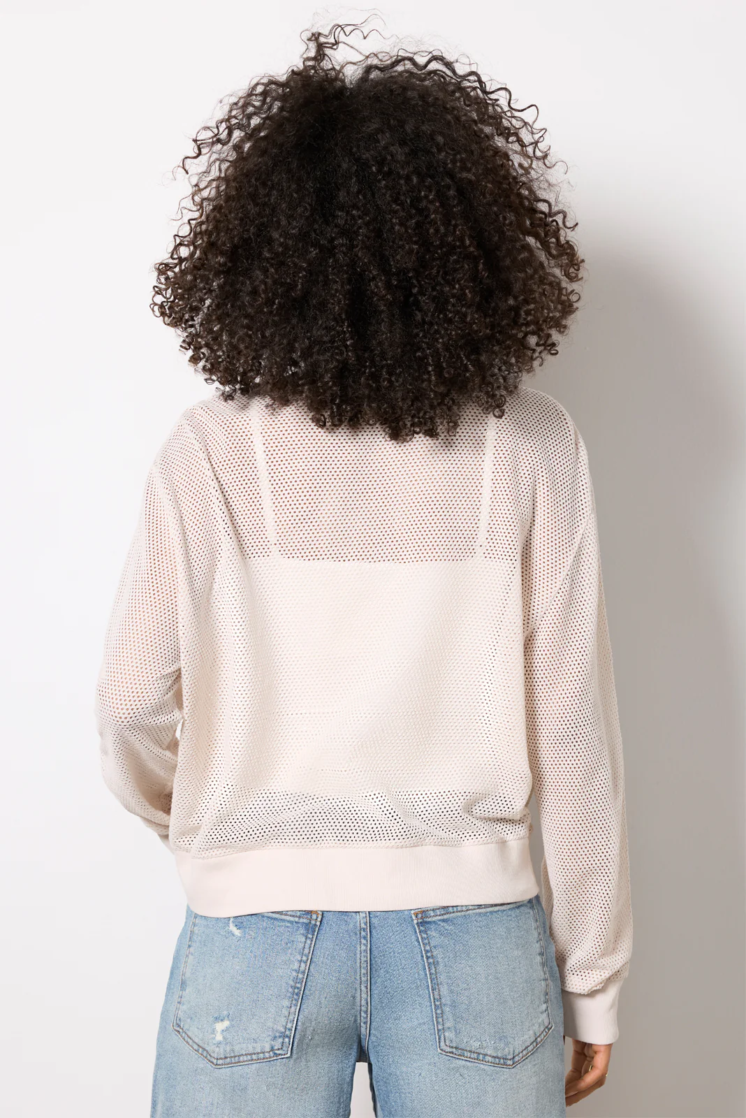 Aviva Cropped Mesh V Neck - Image 4