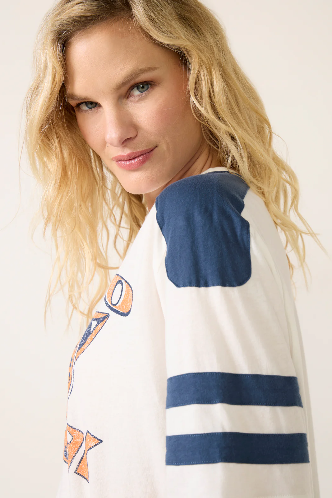 Bears Striped Crop Tee - Image 5