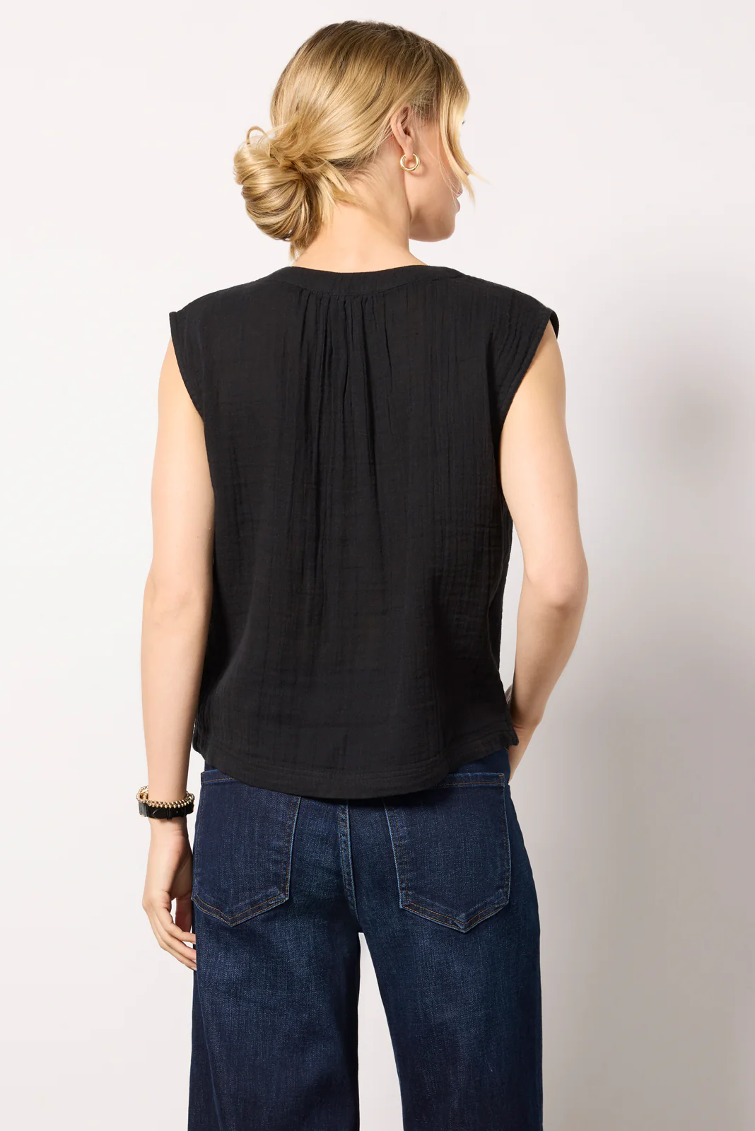 Callie V Neck Airy Top - Image 4