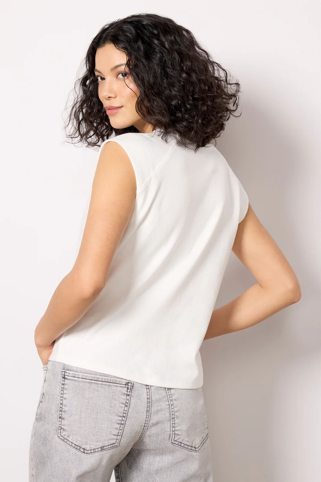 Dessa Muscle Tee - Image 4