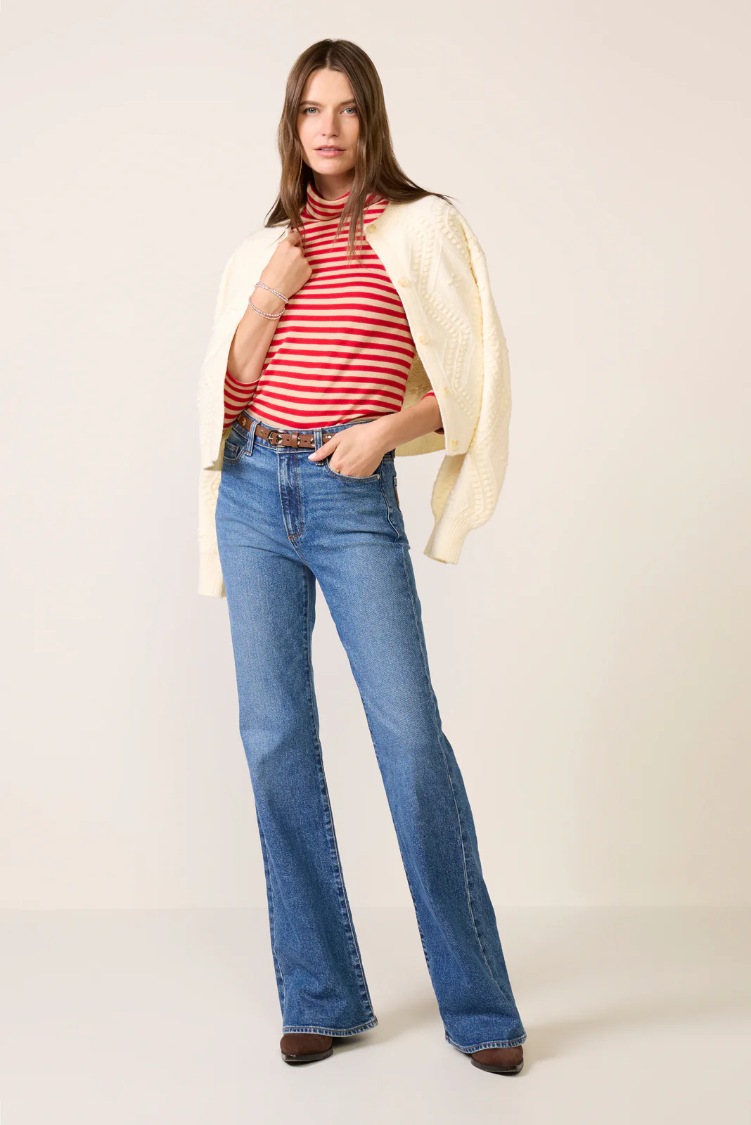 Feather Cloud Layering Turtleneck - Image 2