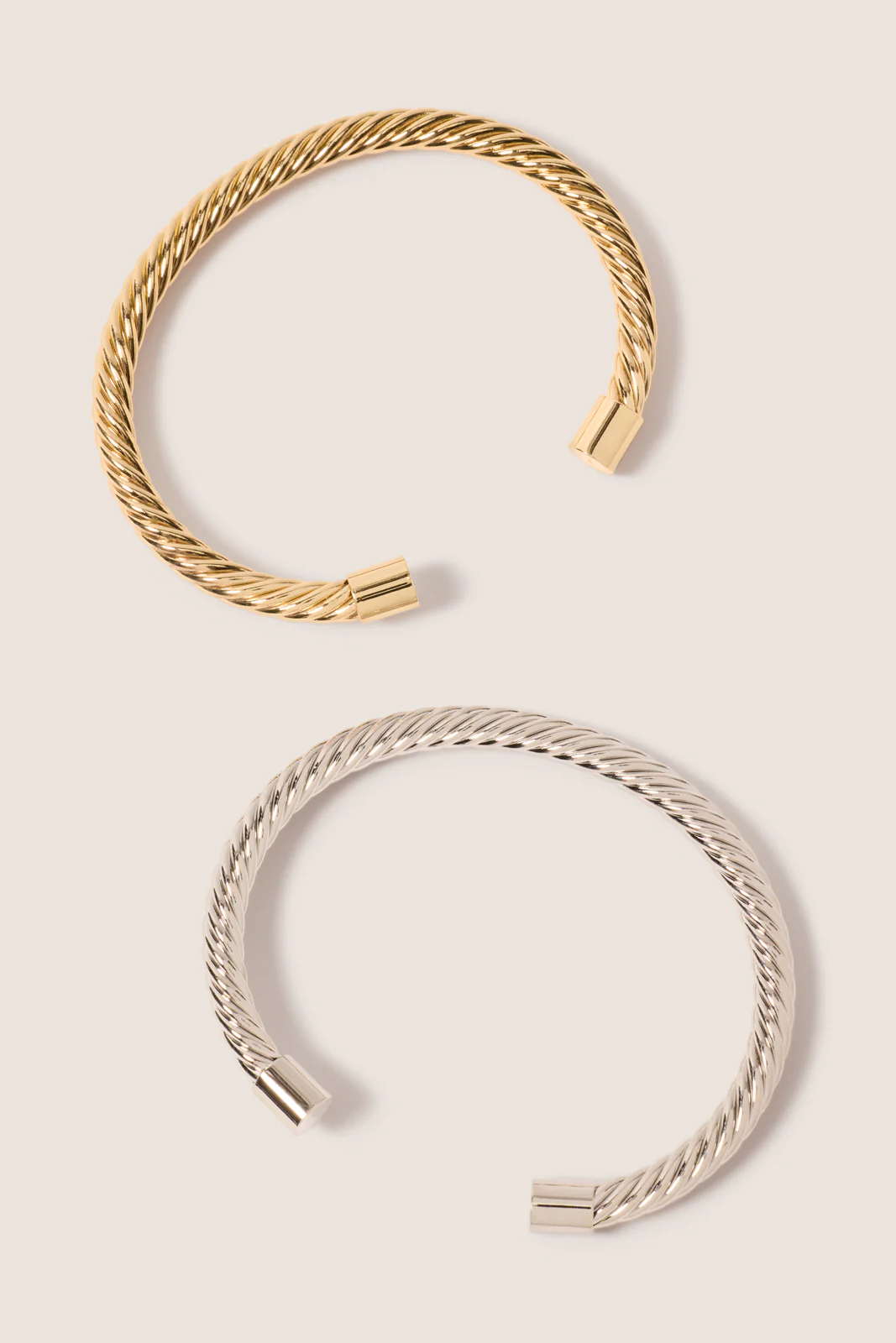Kiernan Cuff Set