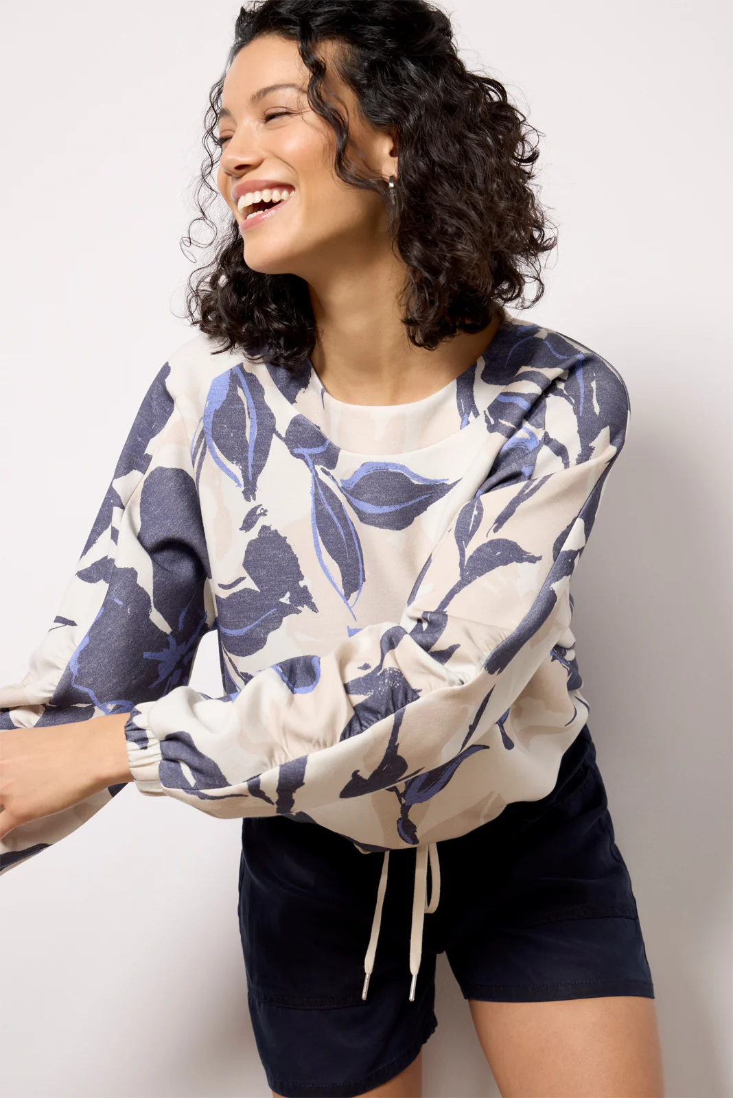Lana Floral Sweatshirt - Image 2