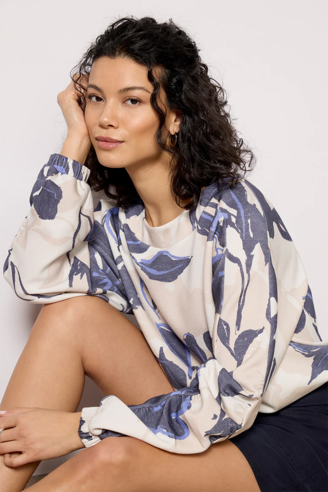 Lana Floral Sweatshirt - Image 6