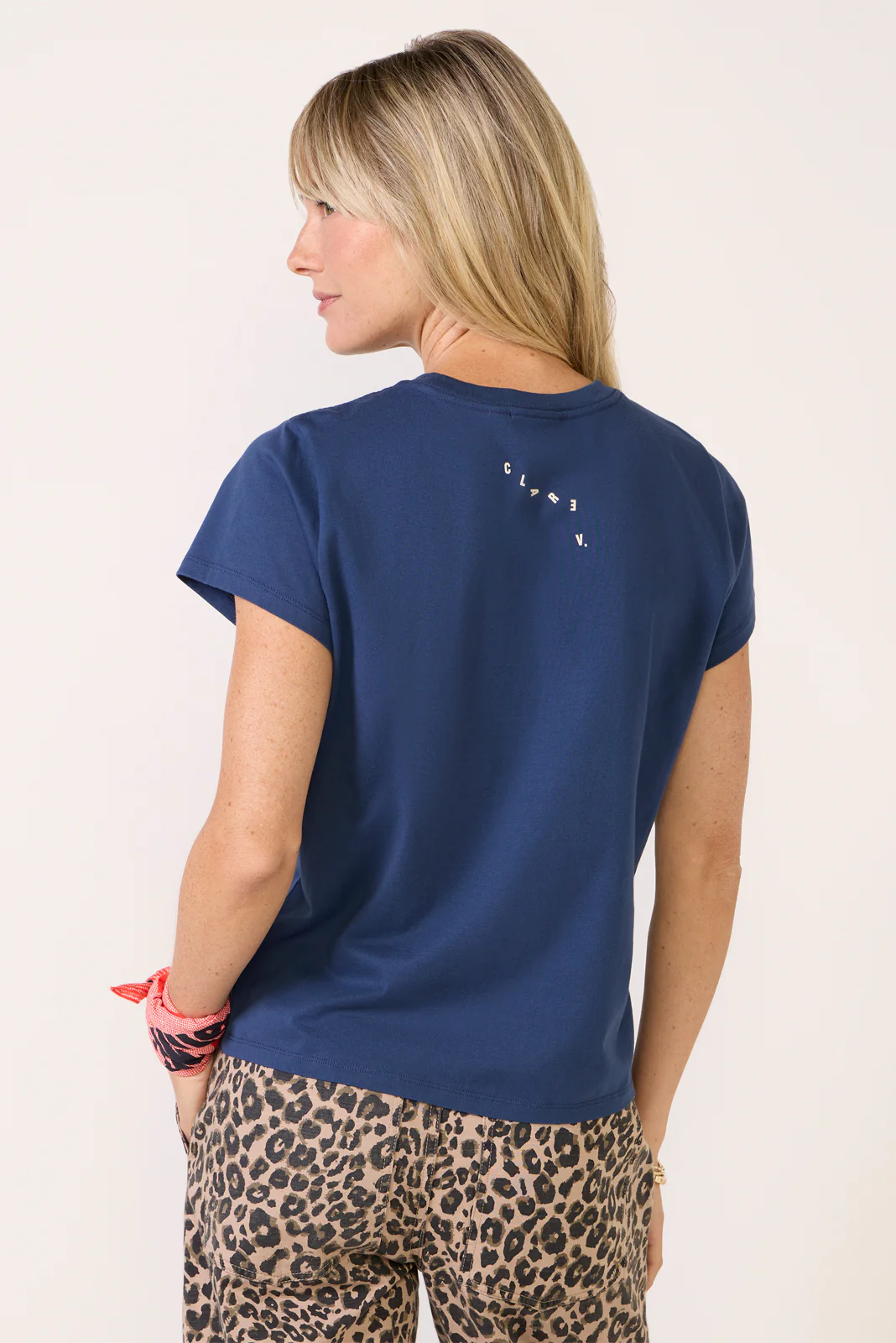 Oui Classic Tee - Image 4