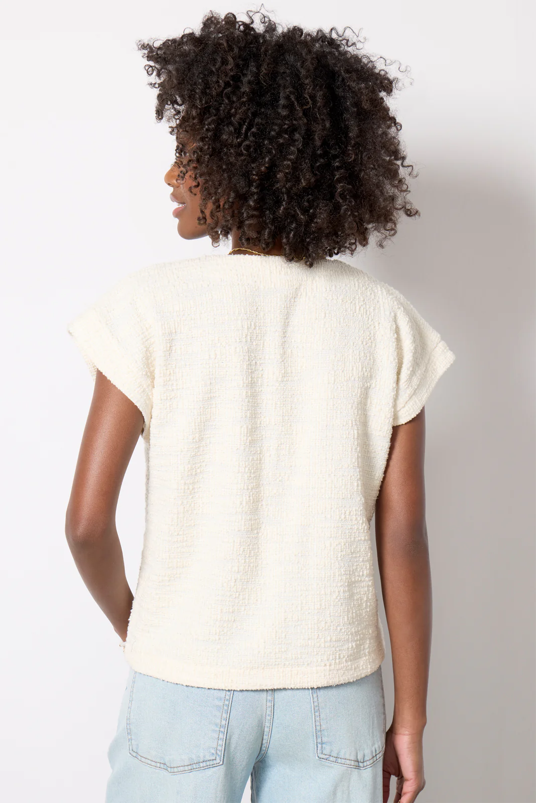 Scottie Textured V Neck Tee - Image 4