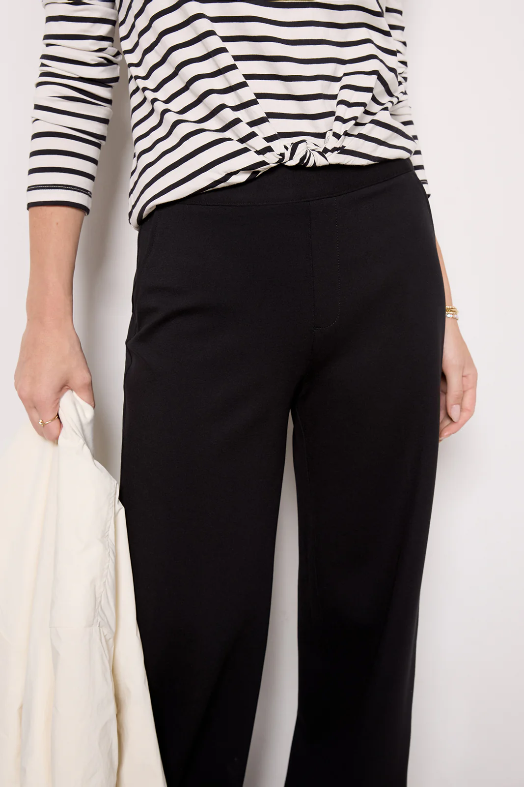 The Perfect Pant Wide Leg - Image 2
