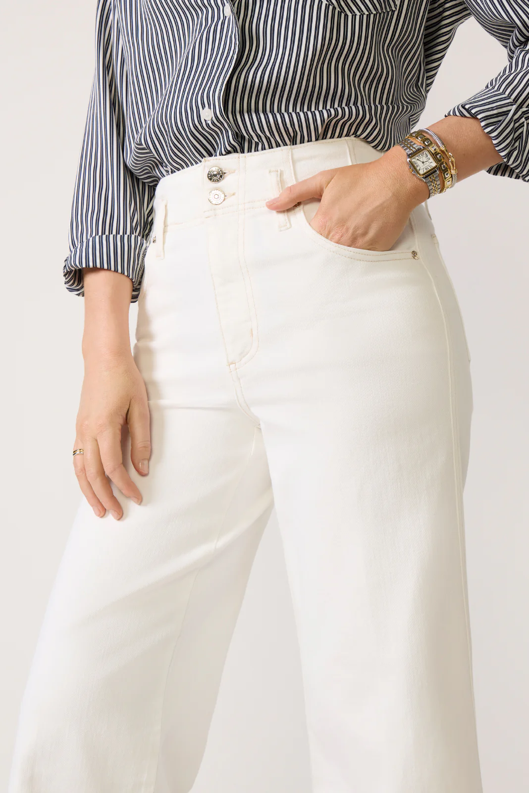 The Seamed Wide Trouser Crop - Image 2