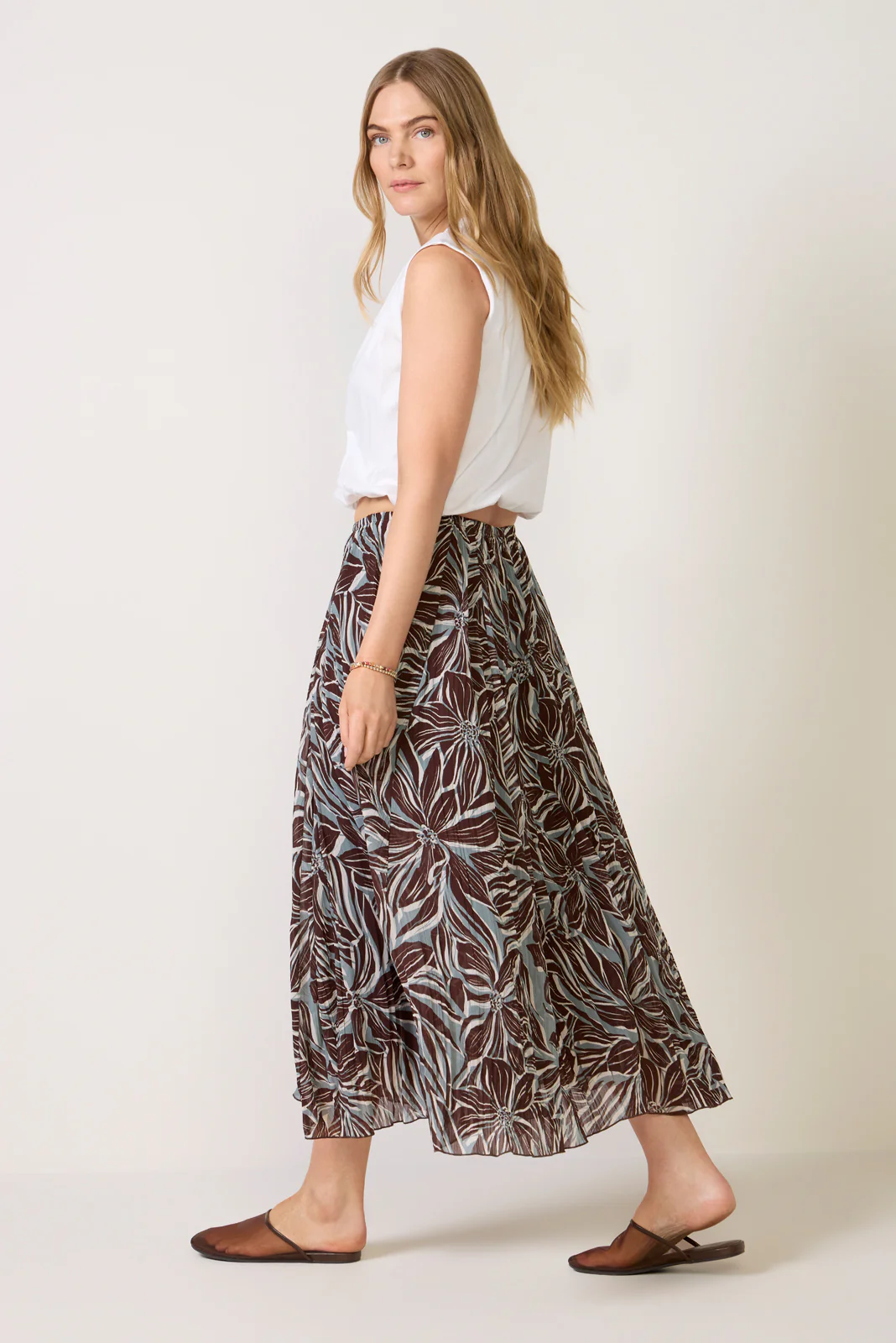 Victoria Zinn Floral Maxi Skirt - Image 4
