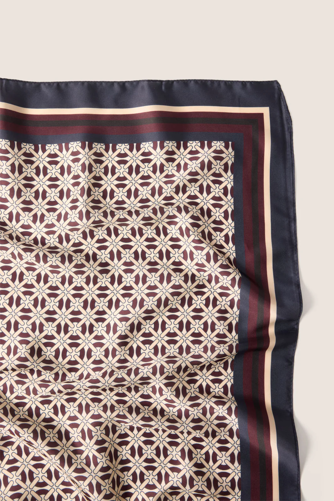 Vivianna Geo Bandana - Image 3